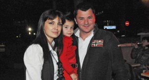Жени Калканджиева с Тачо и синът им