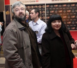 Мая Новоселска и Теди Москов се завърнаха с наградата на публиката от театрален фестивал в Любляна за спектакъла „Едно малко радио"