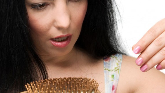9 съвета, за да спасите косата си от косопад