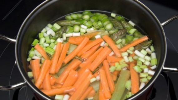 Кои вещества се губят при варене на зеленчуците