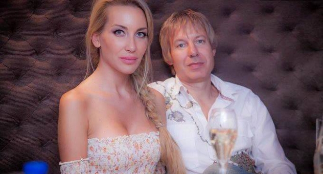 Пошъл Пиар! Разводът на Антония Петрова и Бередин – Пълна Измама! Виж Тук: